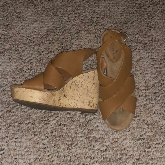 Wedges - Picture 2 of 2